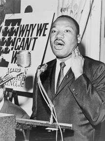 446px-Martin_Luther_King_Jr_NYWTS_4